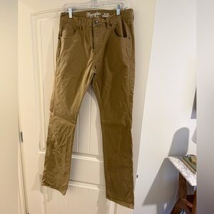 Wrangler Men's Khaki Pants Slim Straight 32x36